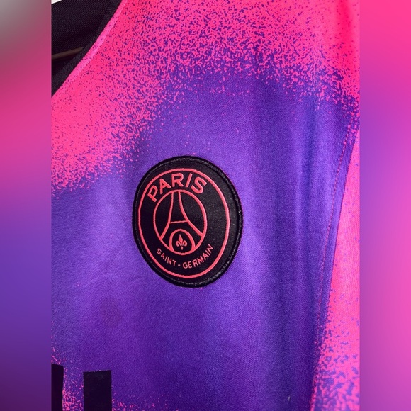 Jordan Purple and Pink Gradient Jersey - Picture 10 of 16